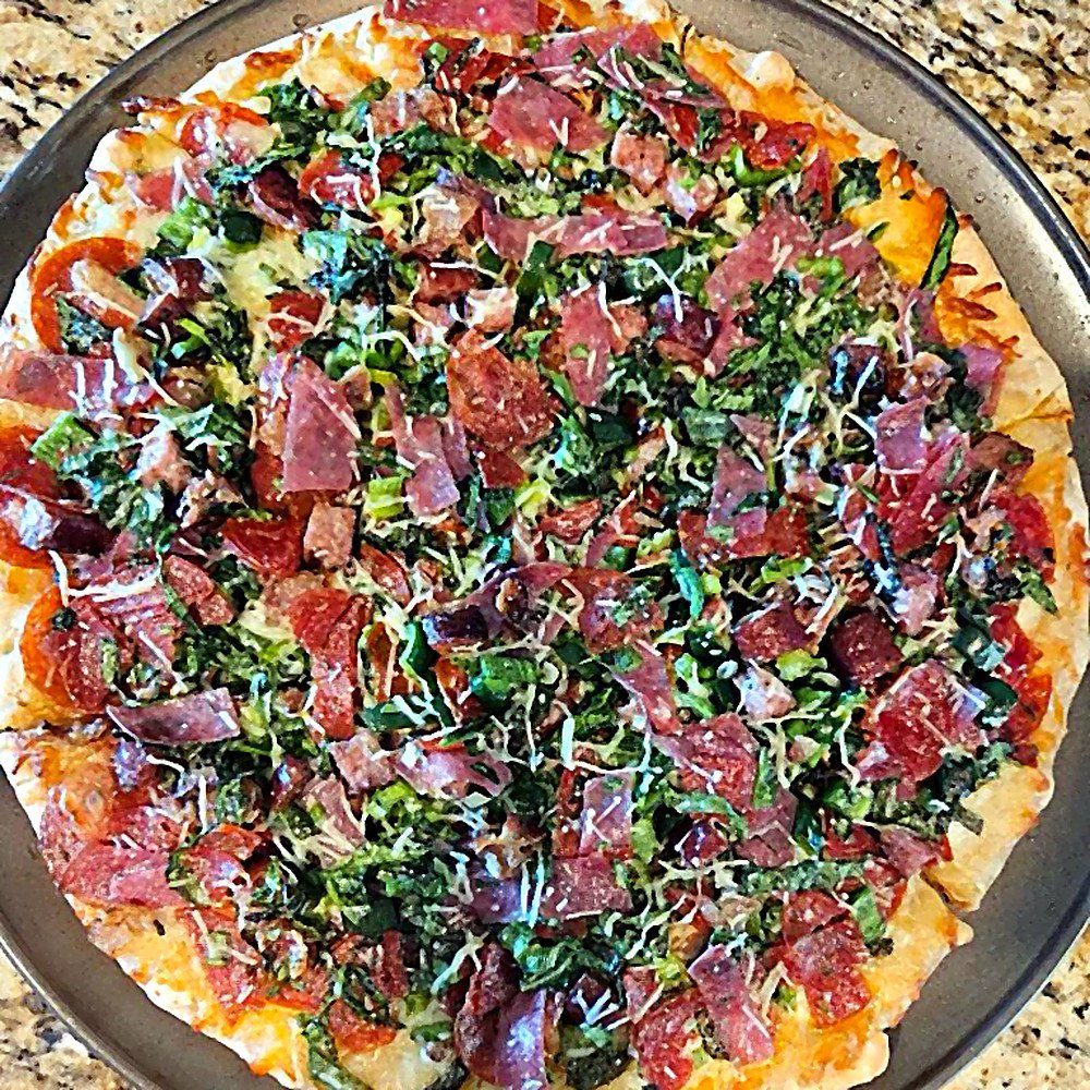 GE-GE Pizzeria 16-inch vegetable pizza